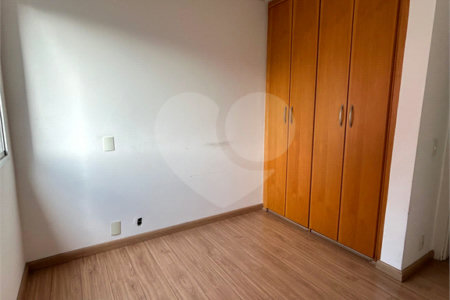 Apartamento de 110m² à venda no bairro Santa Cecília - Agende já a sua visita!