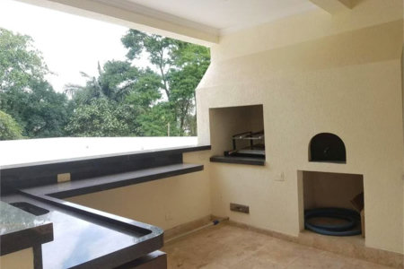 Casa à venda com 4 suítes no condomínio Vilaretto, São Paulo - SP