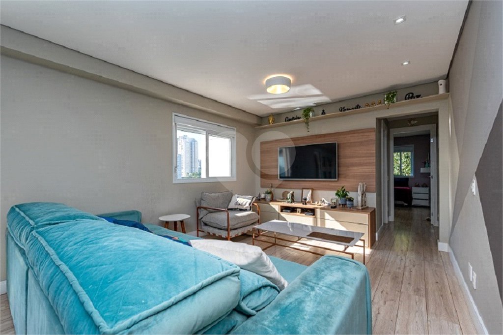 Apartamento à venda com 3 suítes em Jardim Caboré, São Paulo, SP