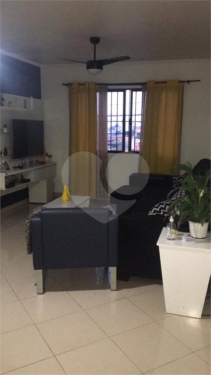 Sobrado à venda com 3 quartos, sendo 1 suíte, em Vila Guilherme, São Paulo, SP