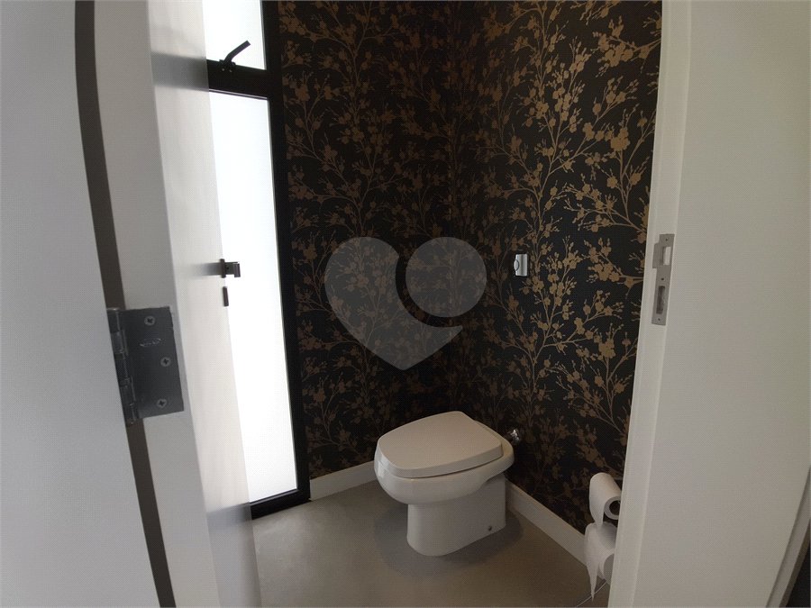 Casa à venda com 4 suítes no condomínio Alphaville Nova Esplanada 1, Votorantim - SP