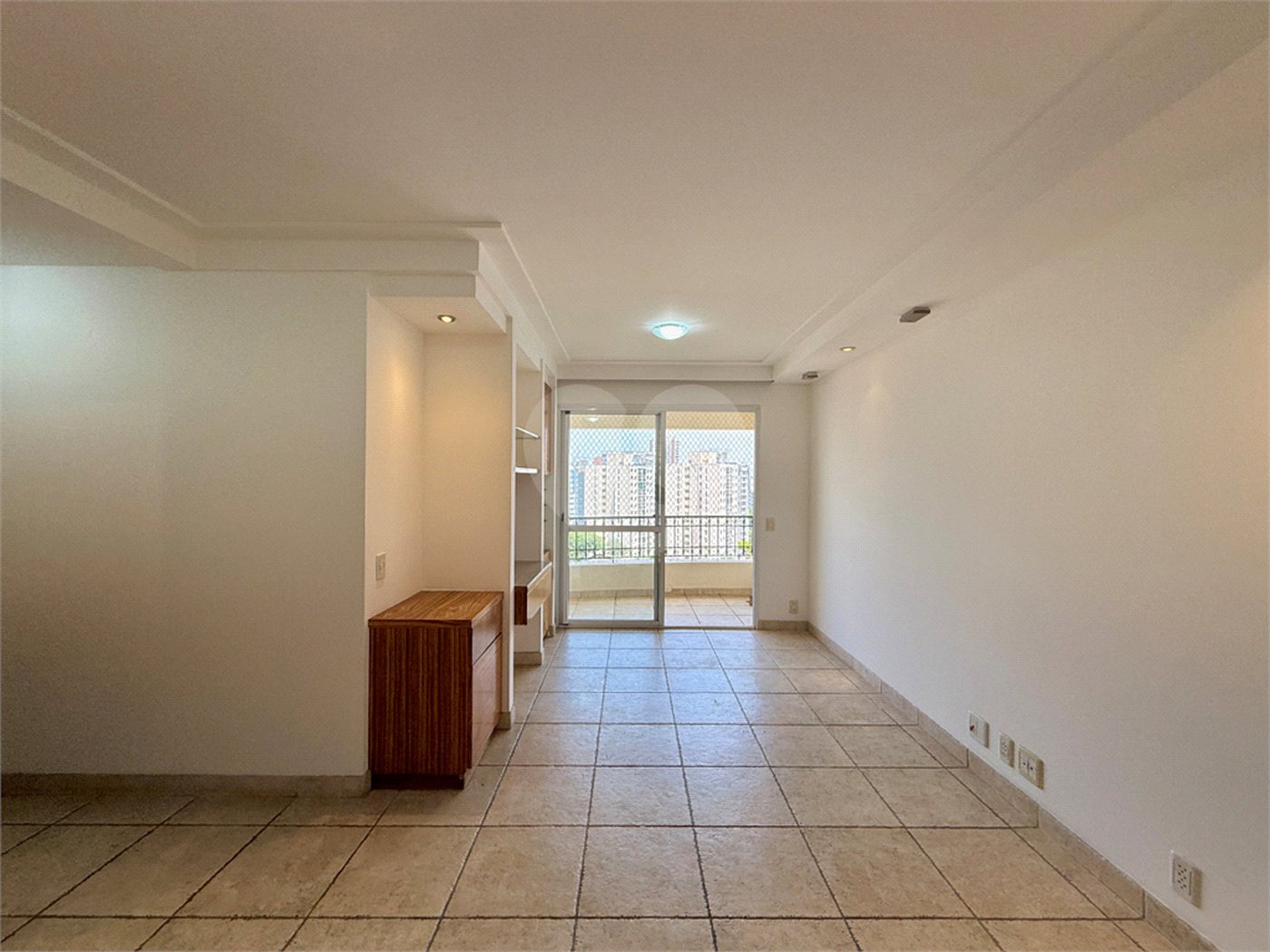 Apartamento à venda com 2 quartos, sendo 1 suíte, em Jardim Marajoara, São Paulo, SP