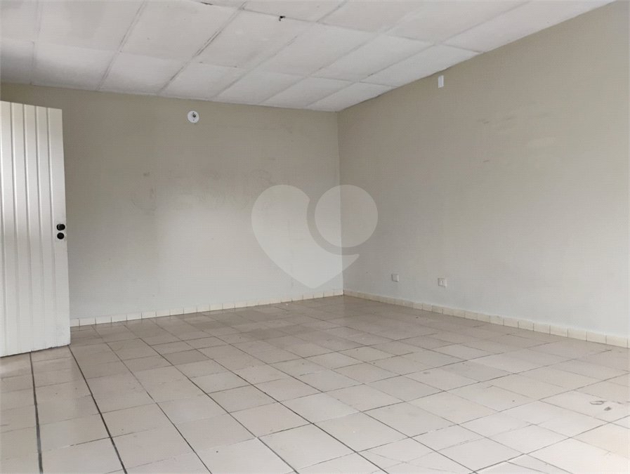 Sobrado à venda com 3 quartos, sendo 1 suíte,  em Jardim Jabaquara, São Paulo, SP