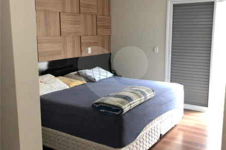 Casa à venda com 3 quartos, sendo 1 suíte, no condomínio Golden Park, Sorocaba - SP