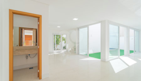 Casa à venda com 4 suítes no condomínio Villagio Quadrifolio, São Paulo - SP