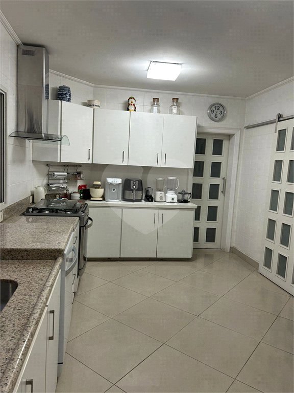 Apartamento à venda com 4 suítes em Real Parque, São Paulo, SP