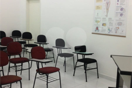 Prédio à venda em Vila Mogilar, Mogi das Cruzes, SP