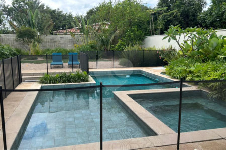 Casa à venda com 5 quartos, sendo 4 suítes,  no condomínio Residencial Vila do Itamaraca, Valinhos - SP