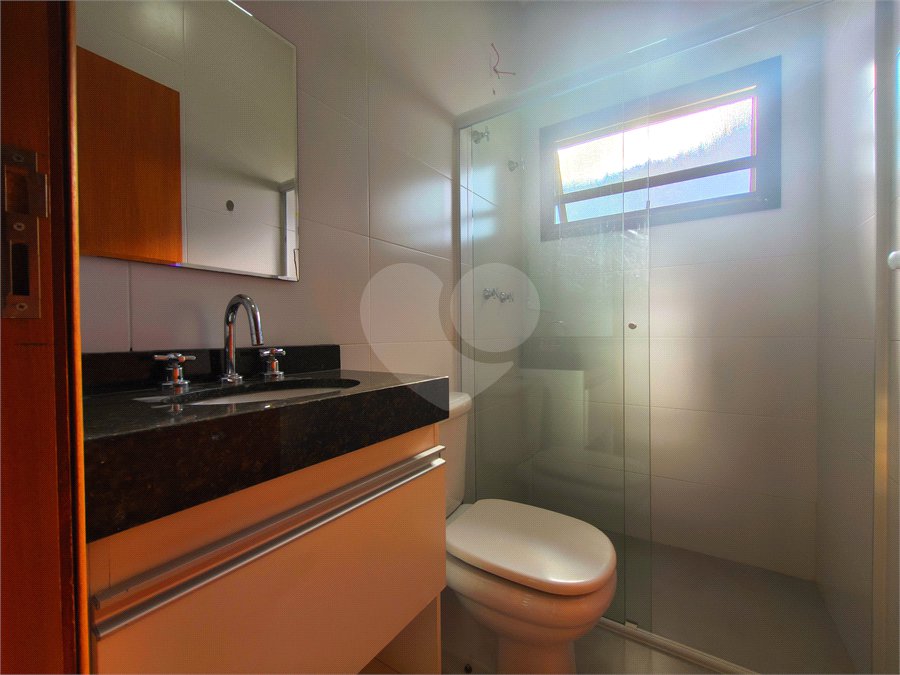 Casa à venda com 3 quartos, sendo 1 suíte, no condomínio Terras de São Francisco, Sorocaba - SP