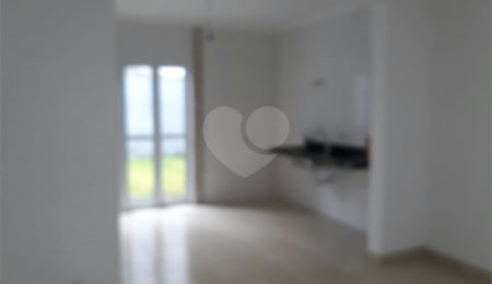 Sobrado à venda com 3 quartos, sendo 1 suíte,  em Tremembé, São Paulo, SP