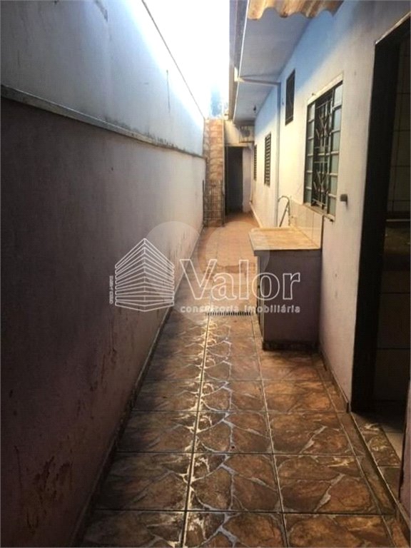 Casa Sobrado com piso cerâmico, com 3 dormitórios no Jardim Ricetti