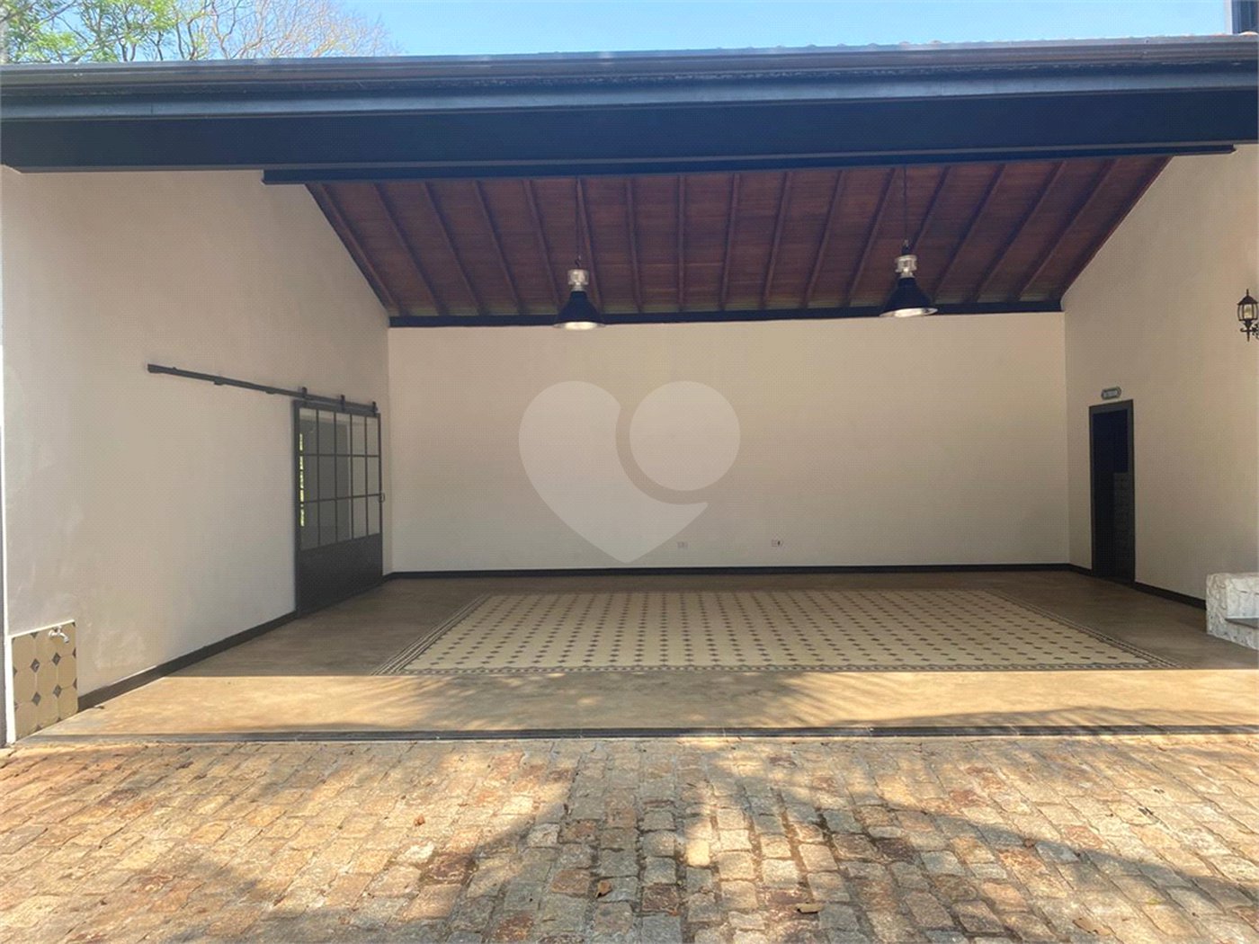 Casa à venda com 4 suítes no condomínio Gleba II, Mairiporã - SP