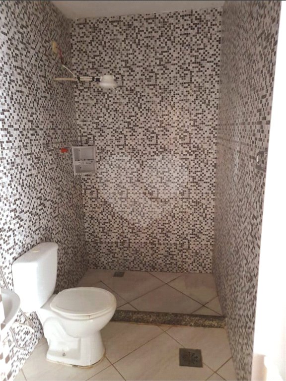 Casa à venda com 4 quartos, sendo 1 suíte, em Guaratiba, Rio de Janeiro, RJ