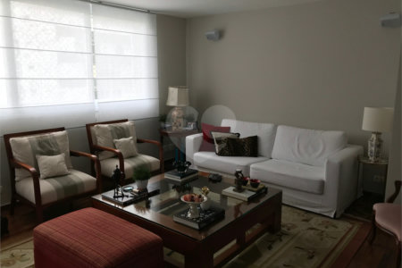 Apartamento à venda com 2 suítes em Itaim Bibi, São Paulo, SP