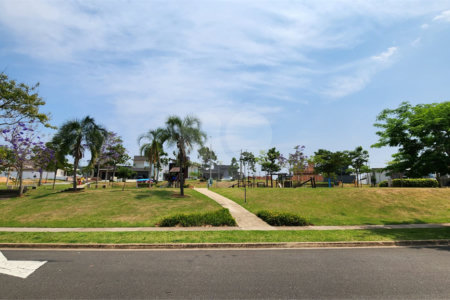 Terreno à venda no condomínio Residencial Central Parque, Salto - SP