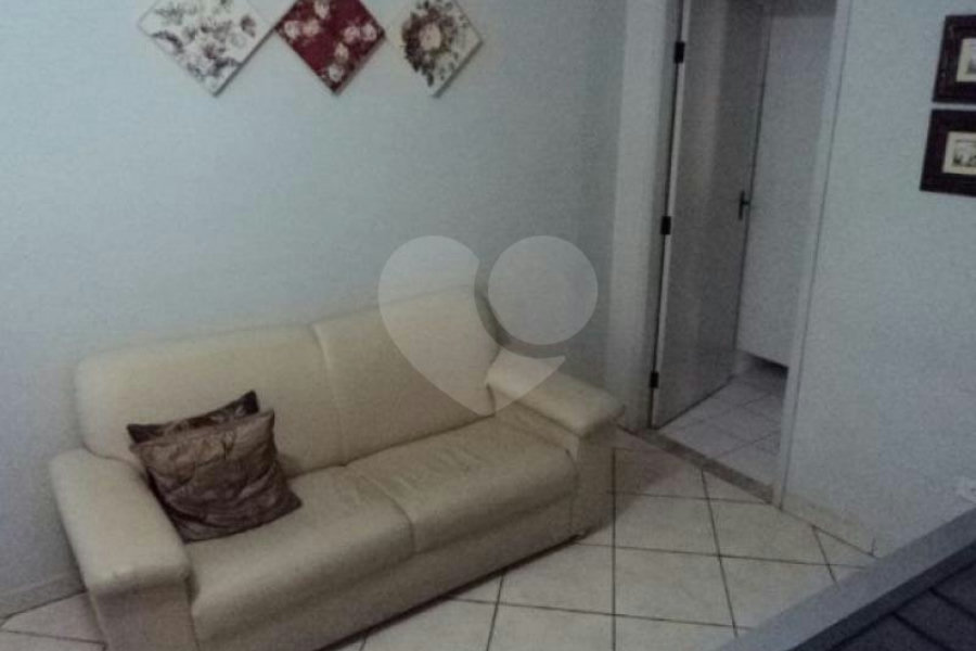 Sobrado à venda com 2 suítes em Tremembé, São Paulo, SP