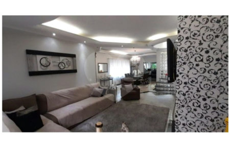 Casa à venda com 4 quartos, sendo 1 suíte, em Vila Nova Manchester, São Paulo, SP