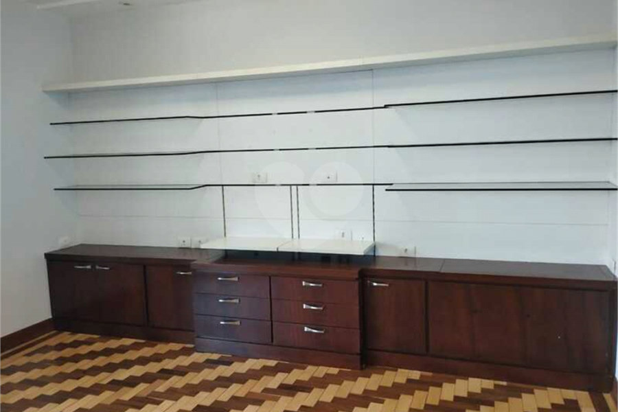Sobrado à venda com 3 quartos, sendo 1 suíte, em Jardim São Paulo(zona Norte), São Paulo, SP