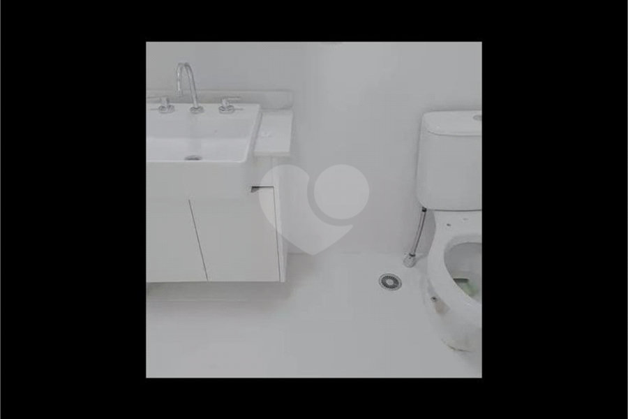 Praticidade e Localização em Perdizes: Apartamento Compacto de 30 m²!