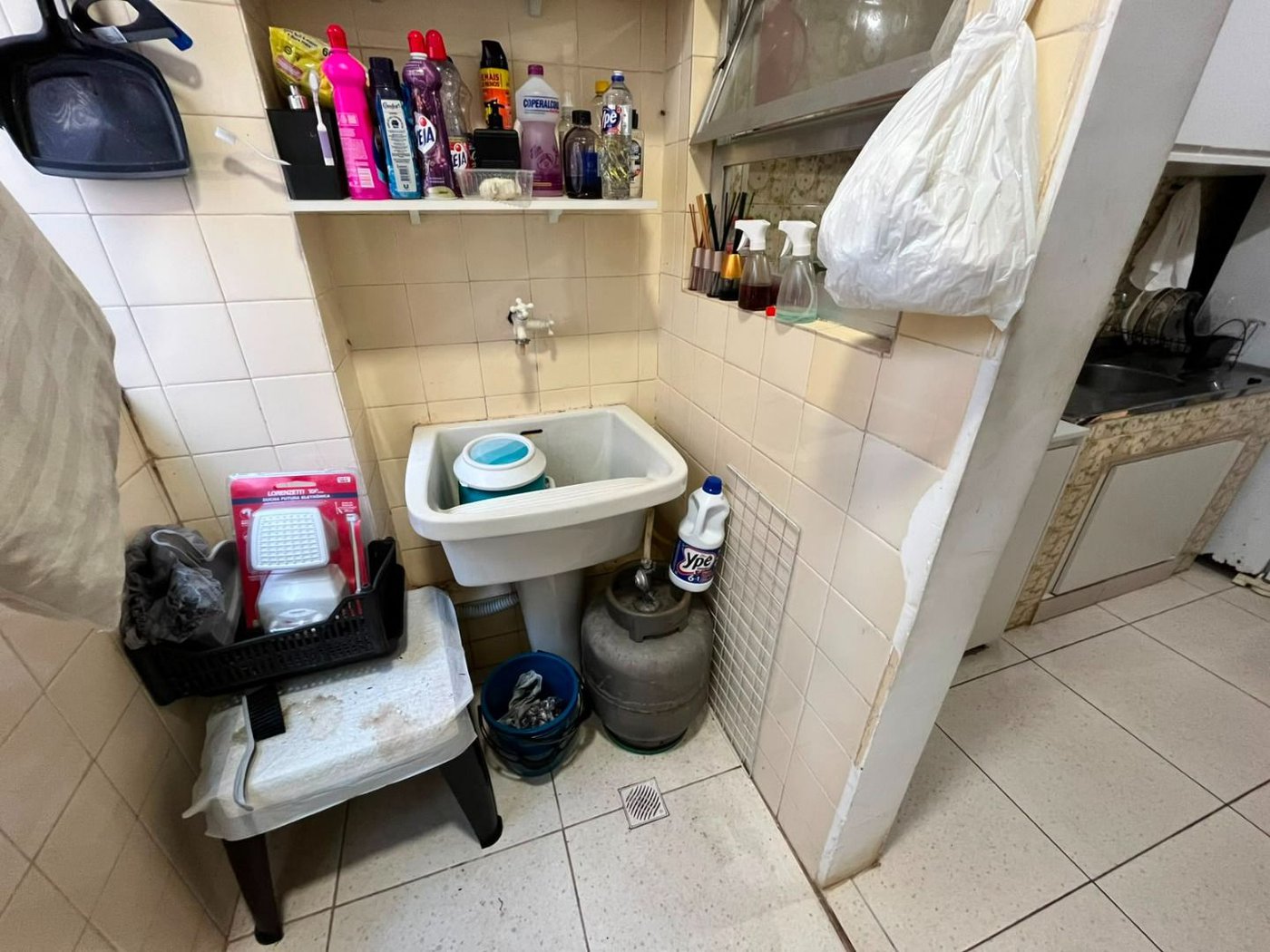 Apartamento com 2 dormitórios à venda, 54 m² por R$ 280.000,00 - Balneário Cidade Atlântica - Guarujá/SP