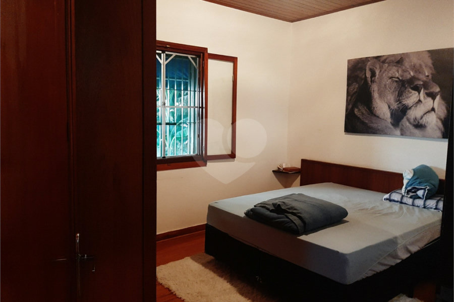 Casa Térrea à venda com 3 quartos em Horto Florestal, São Paulo, SP