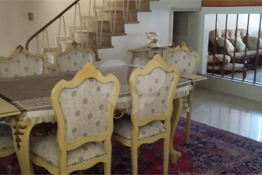 Sobrado à venda com 3 quartos, sendo 2 suítes, em Vila Guilherme, São Paulo, SP