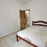 Casa para alugar com 3 quartos, sendo 1 suíte, no condomínio Santa Mônica, Atibaia - SP