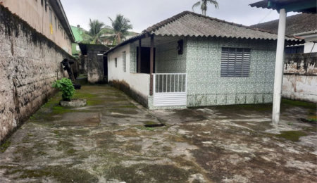Terreno de 503 m² com Casa à Venda em Vicente de Carvalho | Excelente Oportunidade para Investidores Próximo ao Futuro Túnel Santos–Guarujá