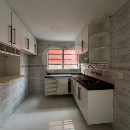 Casa à venda com 3 quartos, sendo 1 suíte, em Parque Santana, Mogi das Cruzes, SP