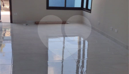 Sobrado à venda com 3 quartos, sendo 1 suíte,  em Villa Di Cesar, Mogi das Cruzes, SP