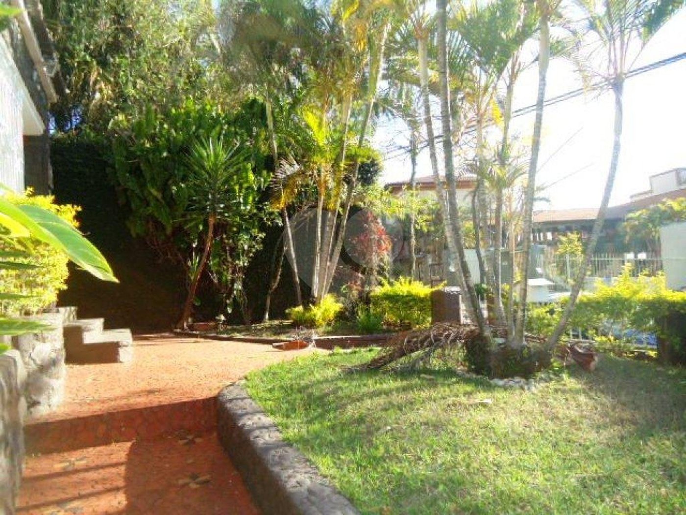 Casa à venda com 4 quartos, sendo 1 suíte, em Jardim São Bento, São Paulo, SP