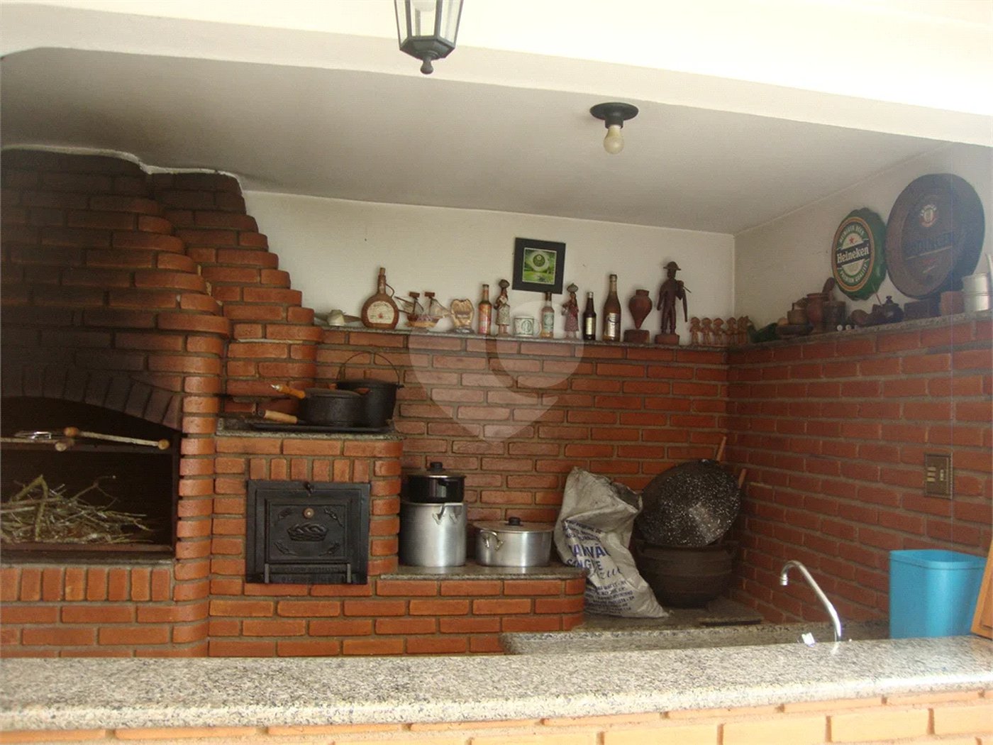 Chácara à venda com 5 quartos, sendo 2 suítes, em Jardim Arujá, Arujá, SP