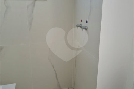 Apartamento à venda com 3 suítes em Vila Clementino, São Paulo, SP