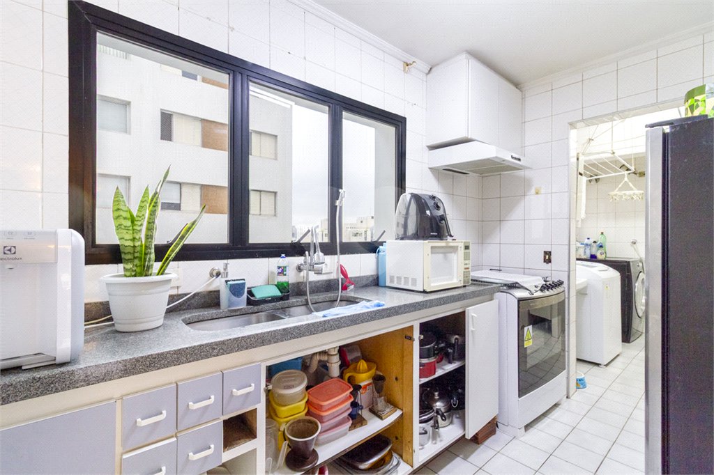 Apartamento à venda com 4 quartos, sendo 1 suíte, em Indianópolis, São Paulo, SP