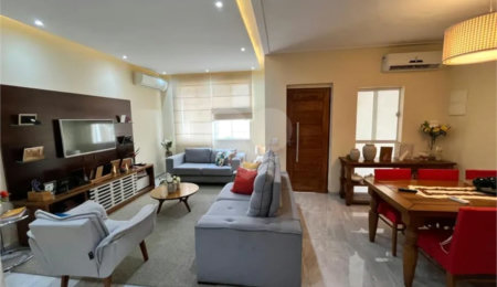 Casa de Vila à venda com 4 quartos, sendo 2 suítes,  em Tijuca, Rio de Janeiro, RJ