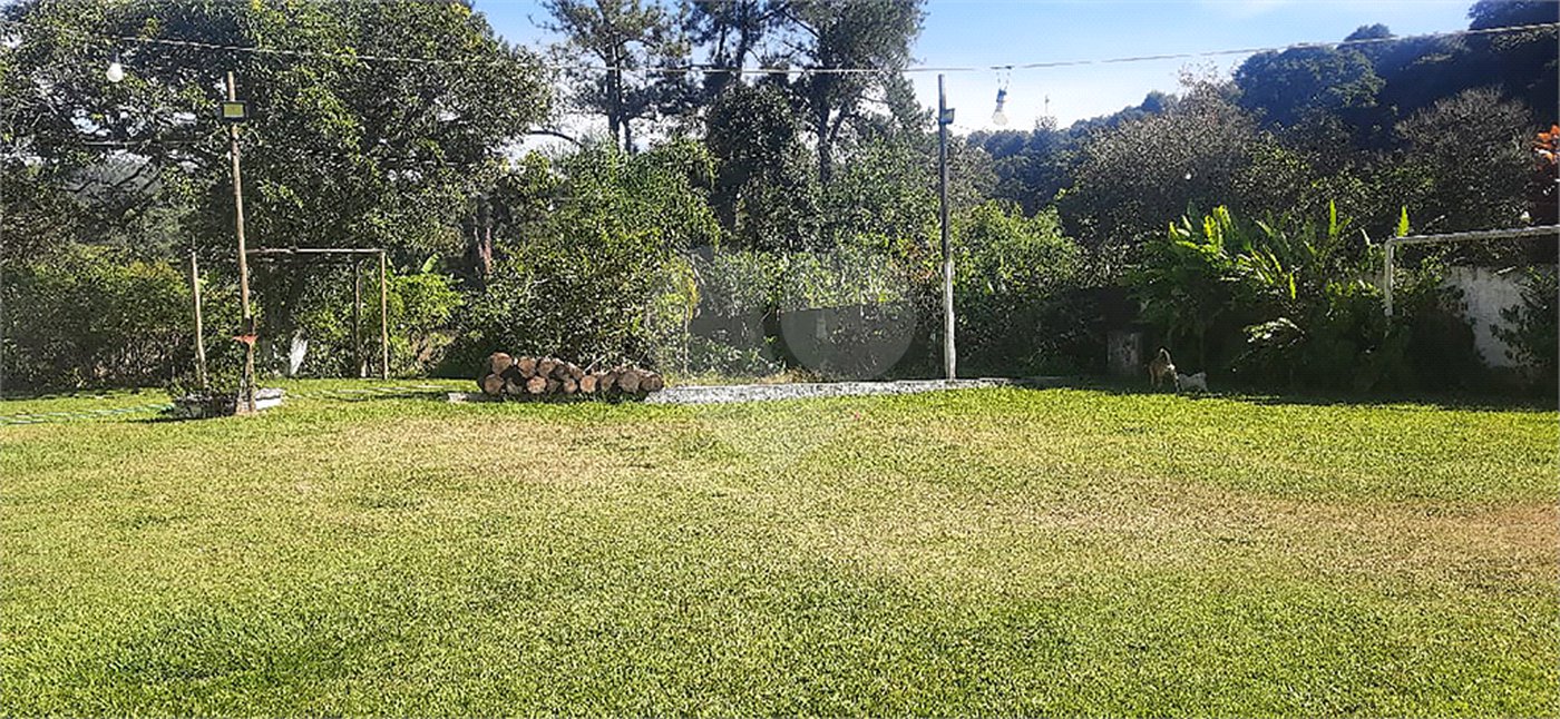 Chácara à venda com 8 quartos em Loteamento Chácara Val Paraiso, Atibaia, SP