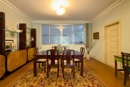 Apartamento à venda com 3 quartos, sendo 1 suíte,  em Copacabana, Rio de Janeiro, RJ