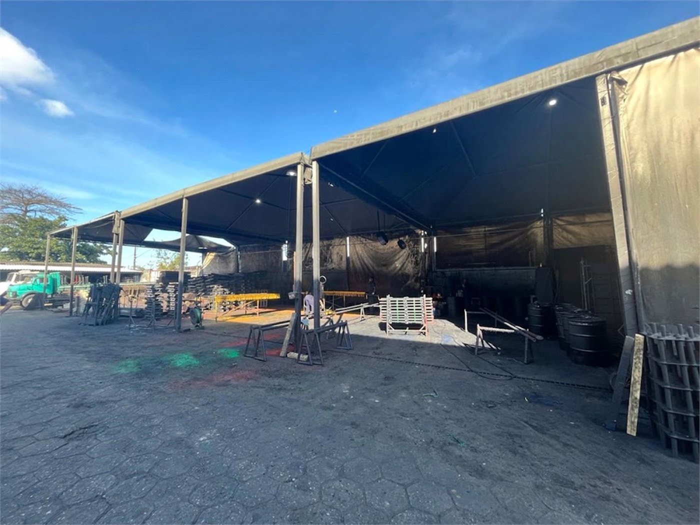 Box/Garagem Comercial à venda, Esplanada dos Barreiros, São Vicente - GR0001.