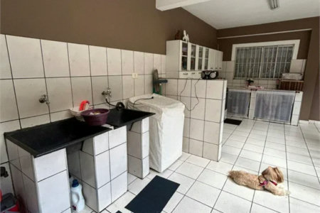 Casa à venda com 3 quartos, sendo 1 suíte,  em Jardim Capão Redondo, São Paulo, SP