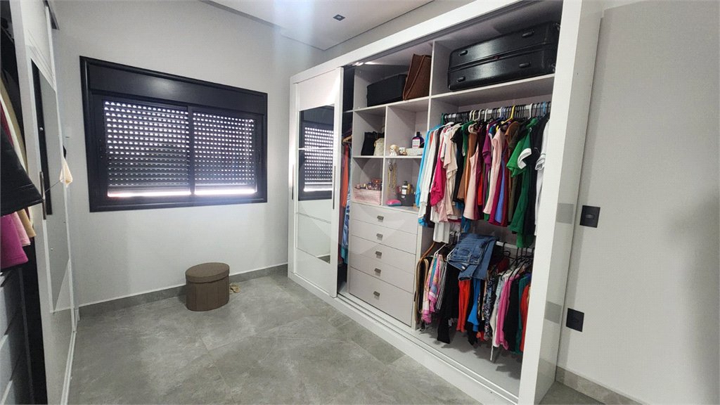 Casa à venda com 3 quartos, sendo 2 suítes, no condomínio Pampulha, Sorocaba - SP