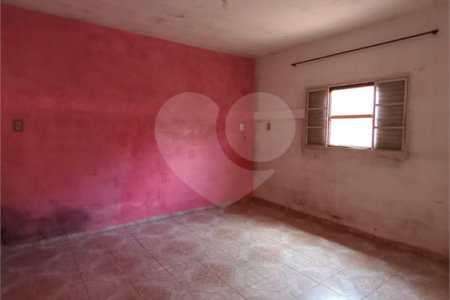 Casa à venda com 2 quartos em Vila Mazzei, Itapetininga, SP