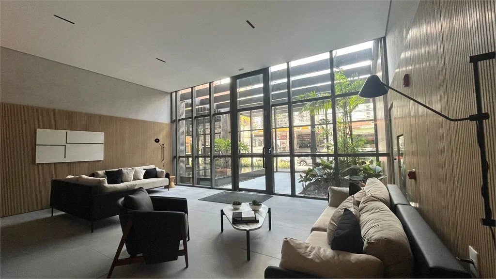 Apartamento à venda com 2 suítes em Pinheiros, São Paulo, SP