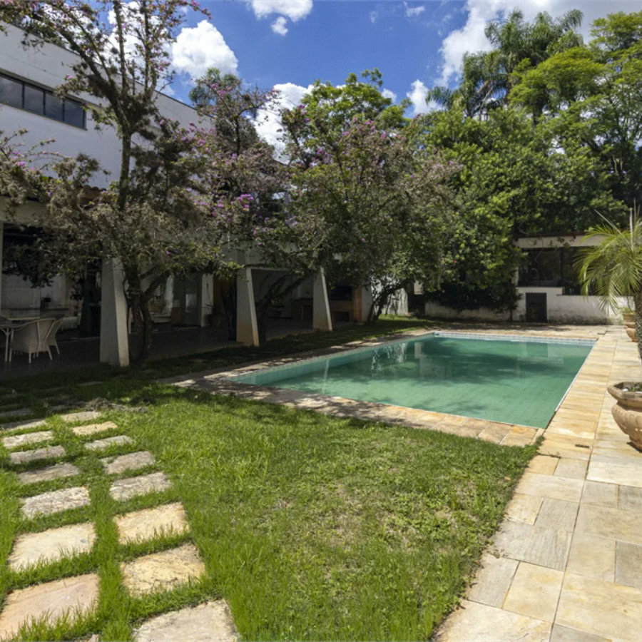 Sobrado à venda com 4 quartos, sendo 2 suítes, em Vila Morumbi, São Paulo, SP