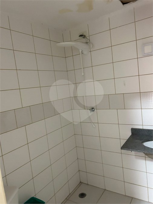 Casa à venda com 3 quartos, sendo 1 suíte,  no condomínio Village St. Louis, São Paulo - SP