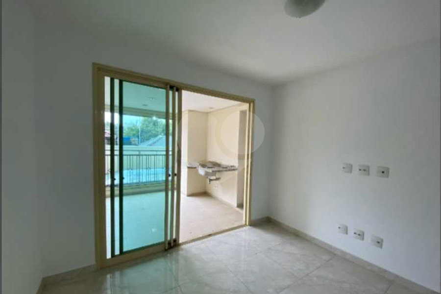 Apartamento à venda com 3 quartos, sendo 1 suíte, em Santana, São Paulo, SP