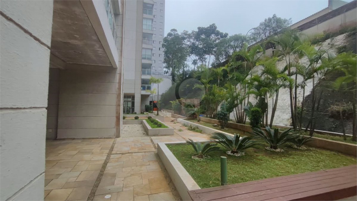 Apartamento para alugar com 3 suítes em Baeta Neves, São Bernardo do Campo, SP