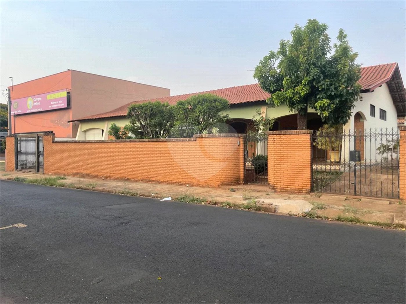 Casa à venda com 3 quartos, sendo 1 suíte, no Centro, Araraquara, SP