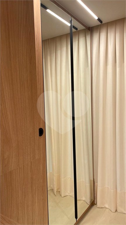 Apartamento à venda ou para alugar com 2 suítes em Pinheiros, São Paulo, SP