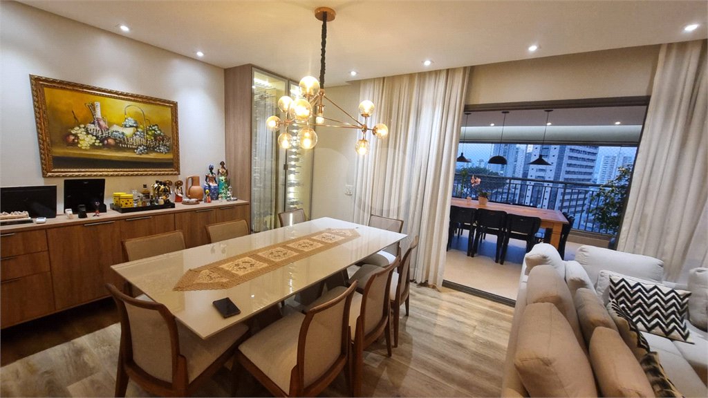 Apartamento à venda com 4 quartos, sendo 2 suítes, em Mooca, São Paulo, SP