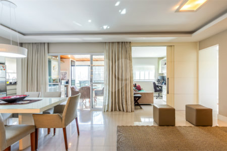 Apartamento à venda com 3 quartos, sendo 1 suíte, em Chácara Santo Antônio, São Paulo, SP